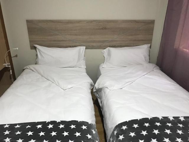 Apartament Encantador Al Centre De Vic Aptgarbi Extérieur photo
